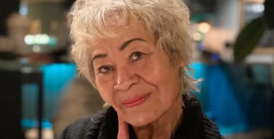 Joan is cateringmedewerker: “Ik hoop dit nog lang te kunnen doen”