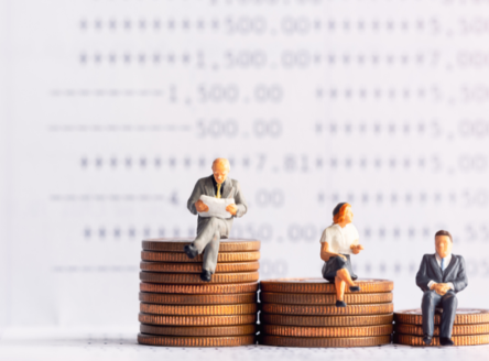 AOW'er, zo zorg je voor financiële voordelen